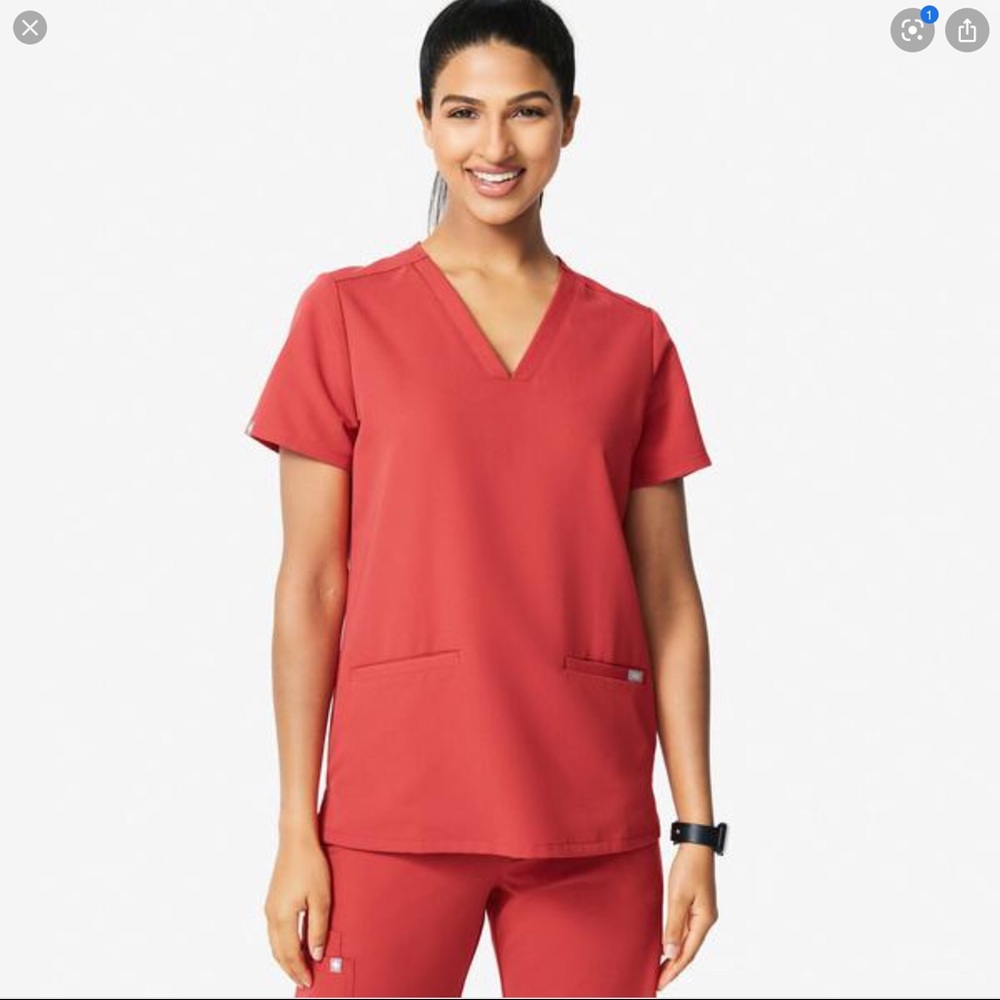 Figs Clay Casma Scrub Top Small